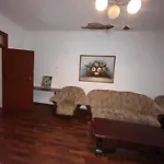 саркофаг *